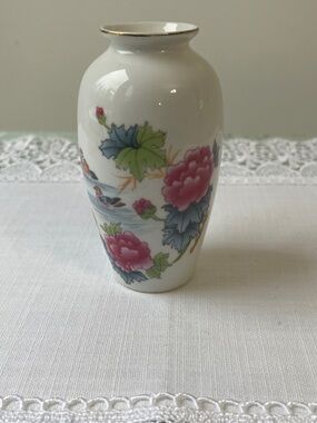Vintage Miniature Chinese Porcelain Bud Vase – Peonies & Mandarin Ducks